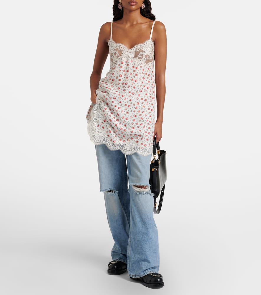 Distressed wide-leg jeans