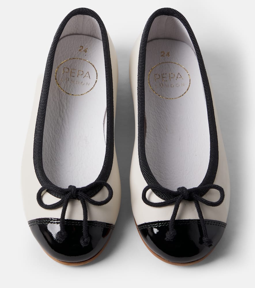 Leather ballet flats