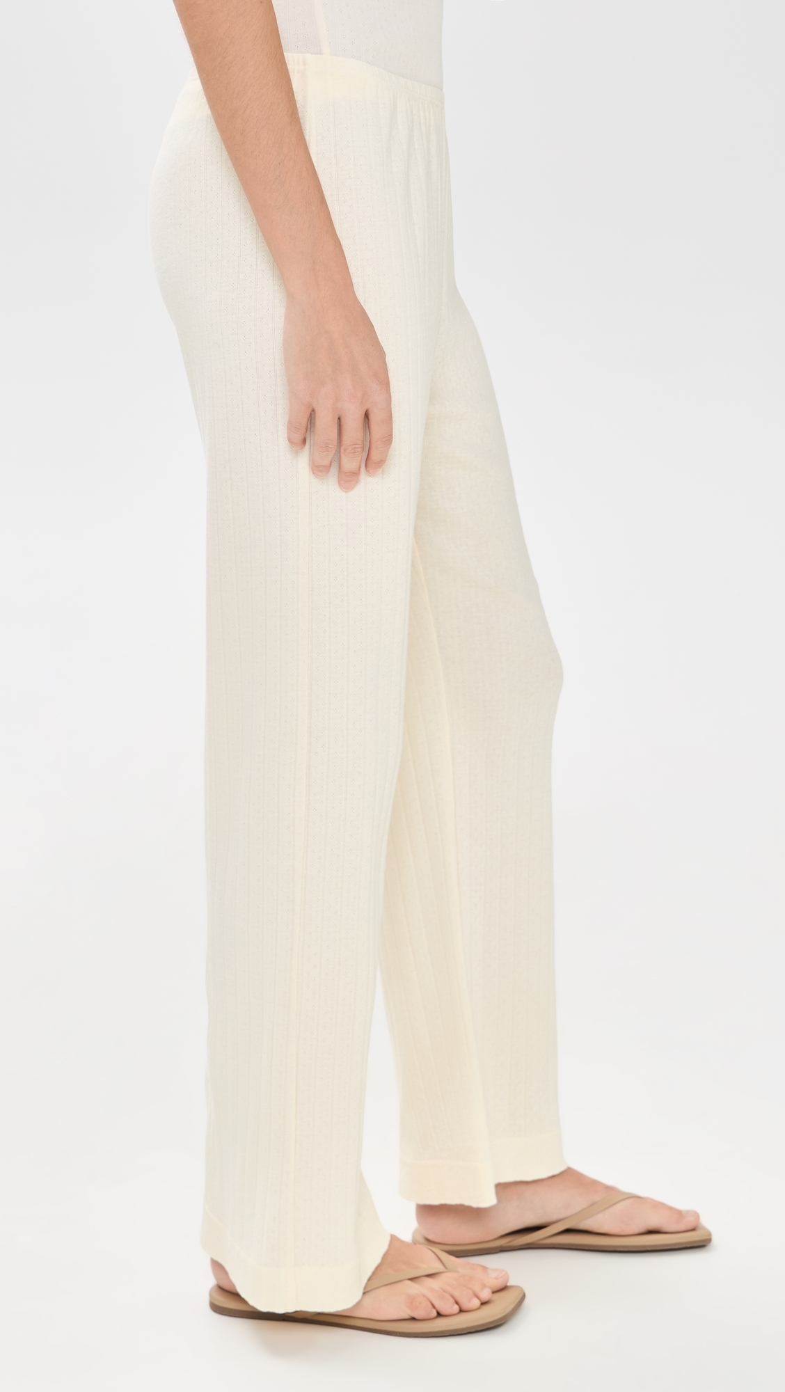 The Pointelle Simple Crop Pants Crme