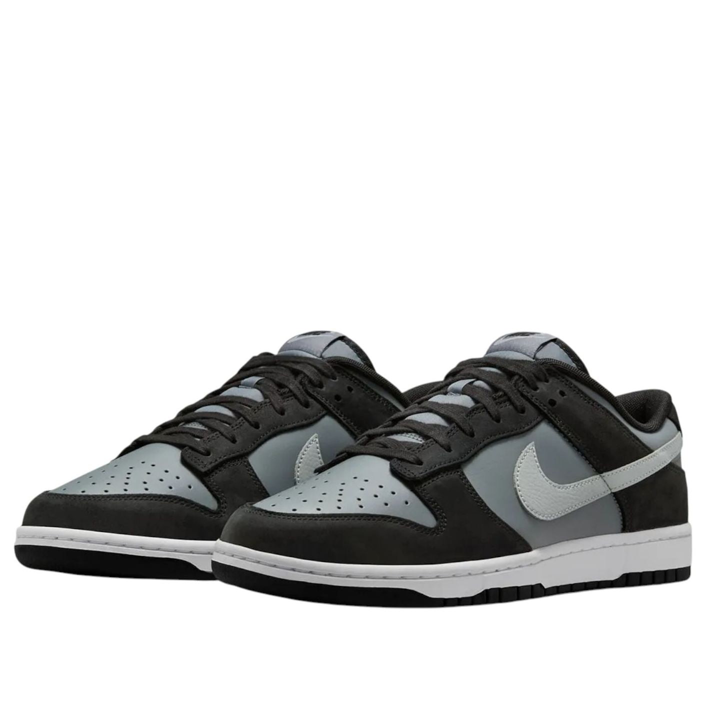 Dunk Low 'Black Light Smoke Grey'
