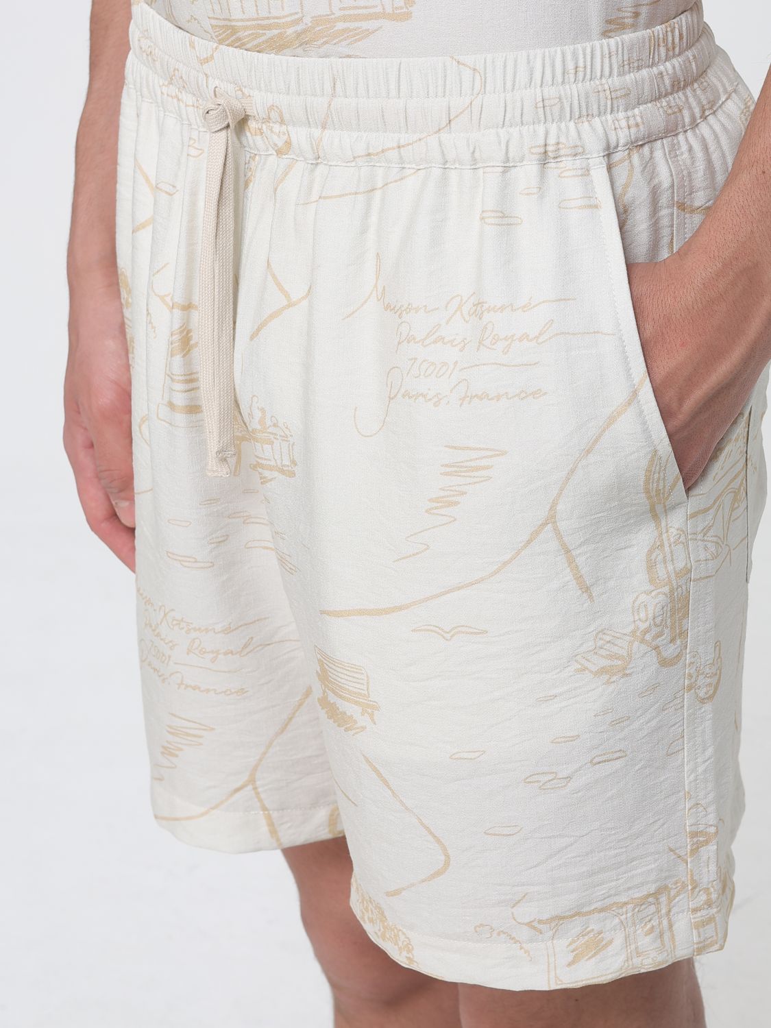 Shorts MAISON KITSUNÉ Men color Nude