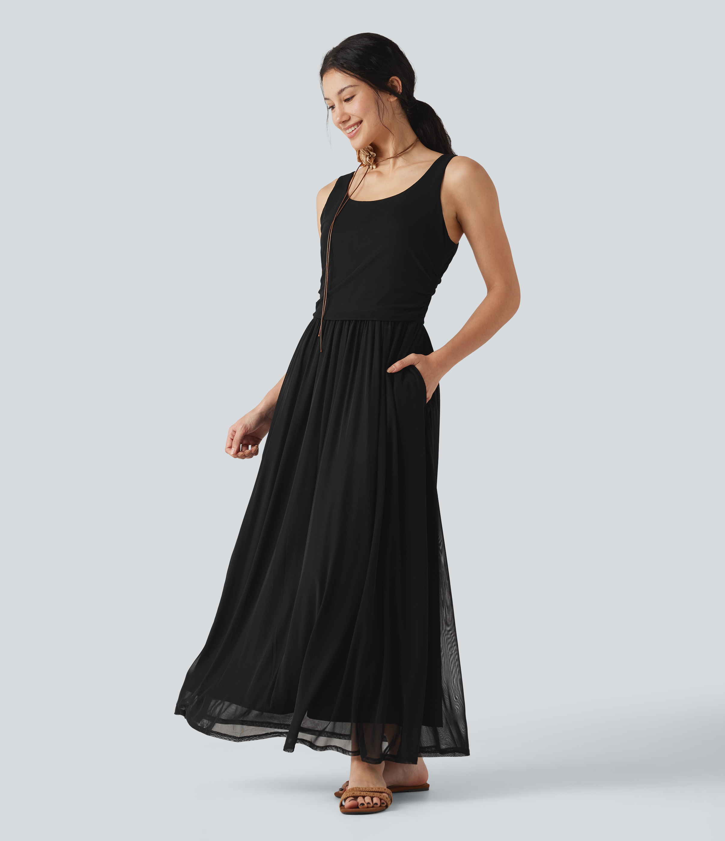 U-Neck Sleeveless Mesh Overlay Built-in Bra Maxi Casual Flowy Dress with Pockets Casual Dress - Black