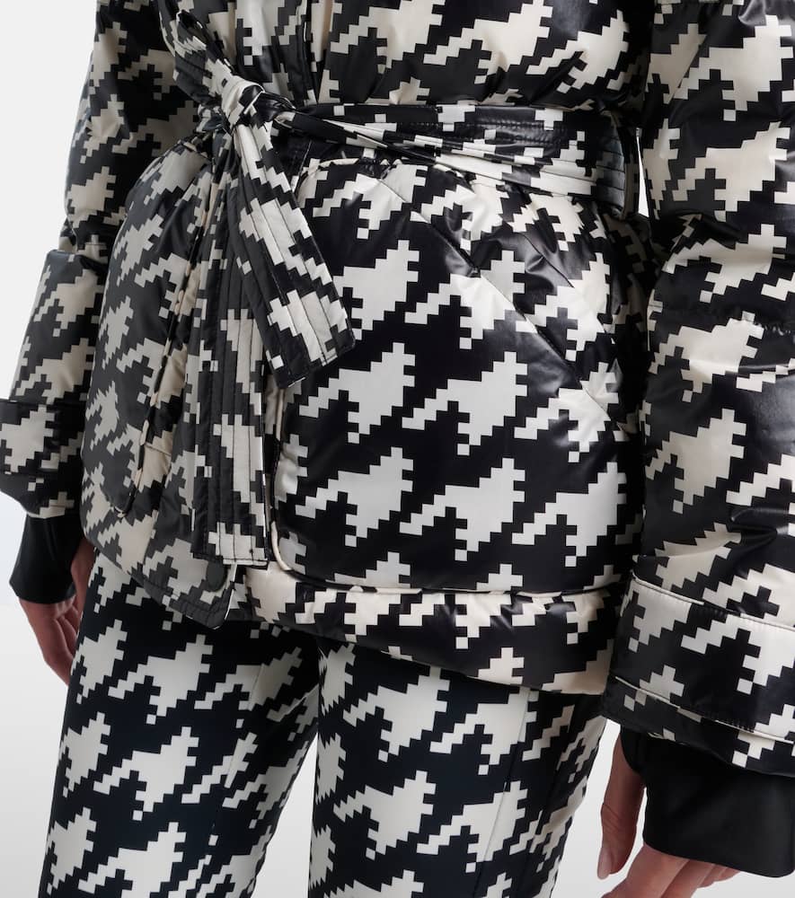 Polar belted ski jacket