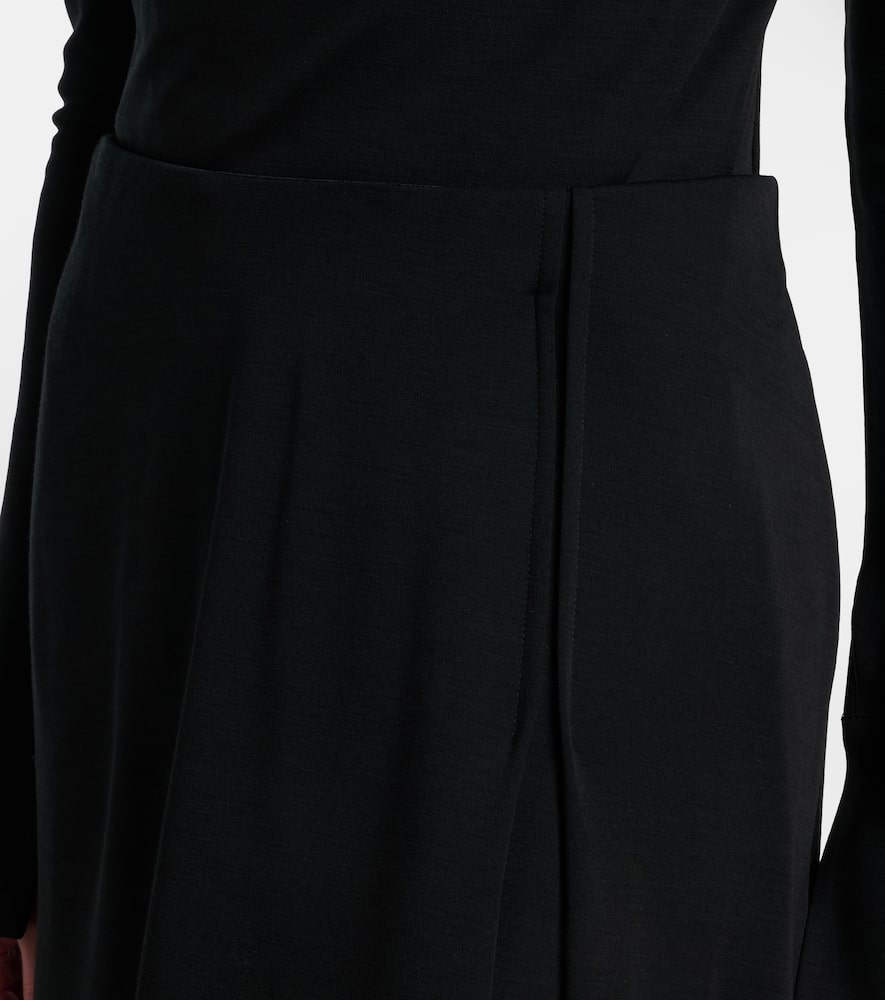 Stilla virgin wool midi skirt