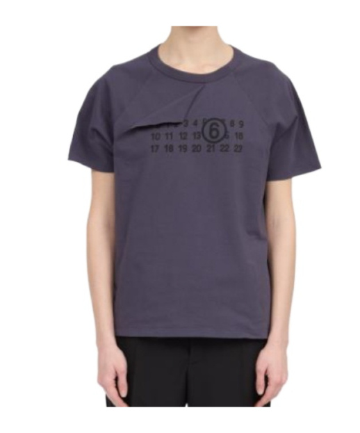 Short-sleeved T-shirt