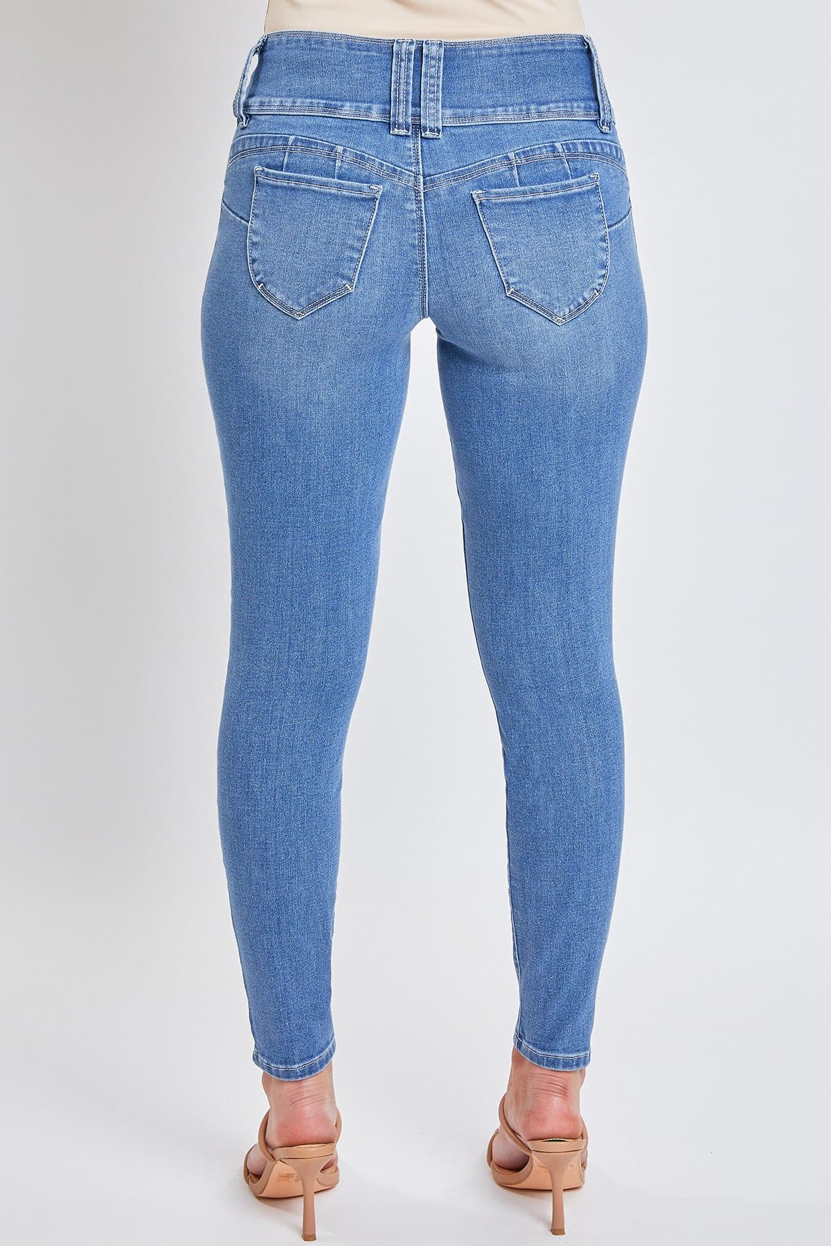 Women's Sustainable WannaBettaButt Skinny Jeans