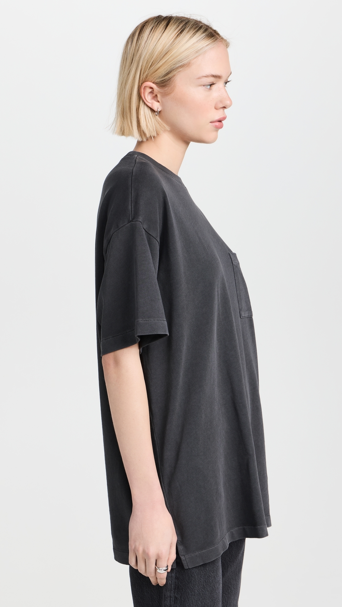Boyfriend Pocket Tee Black Coal