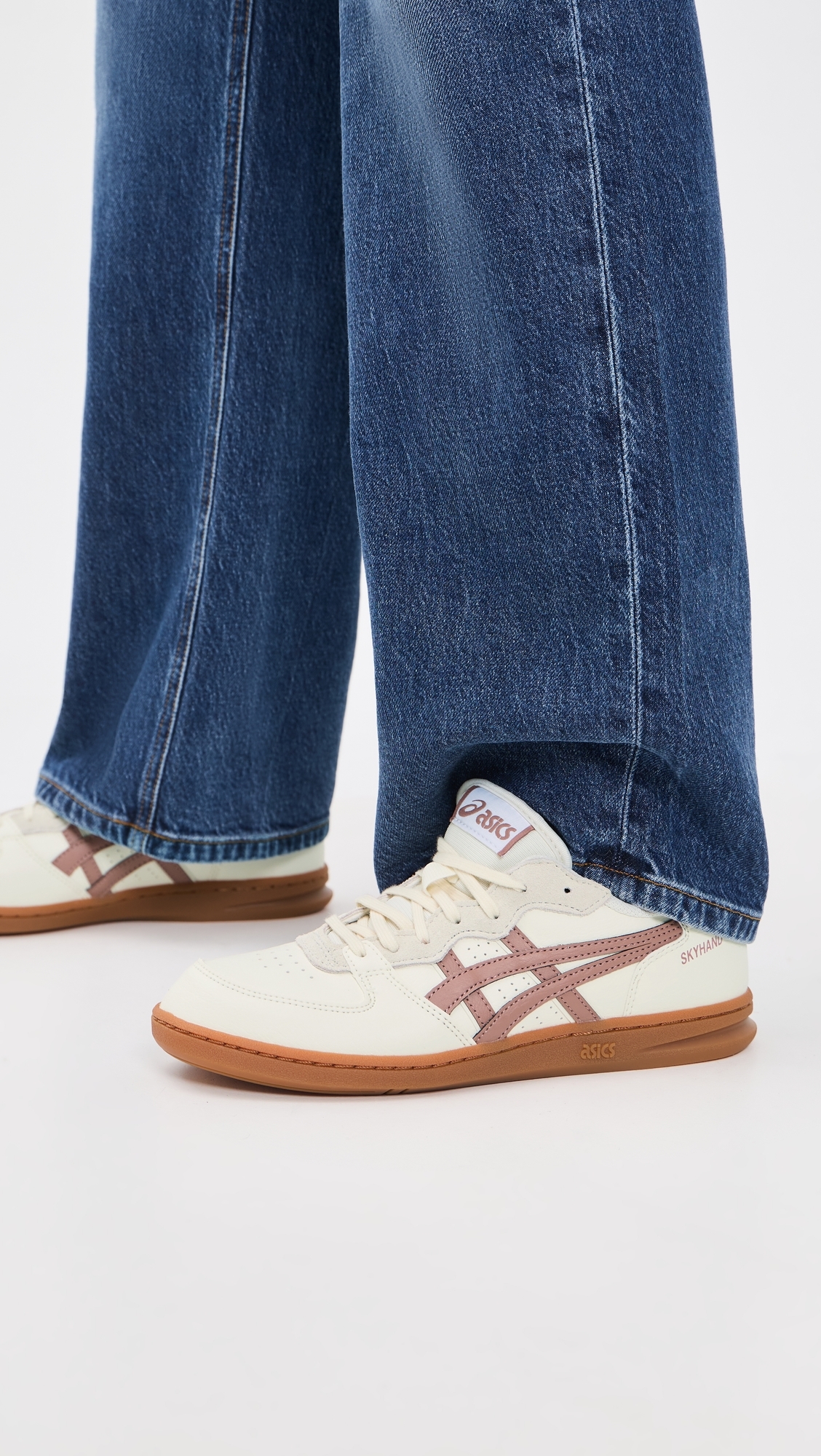Skyhand OG Sneakers Ivory/Umeboshi W