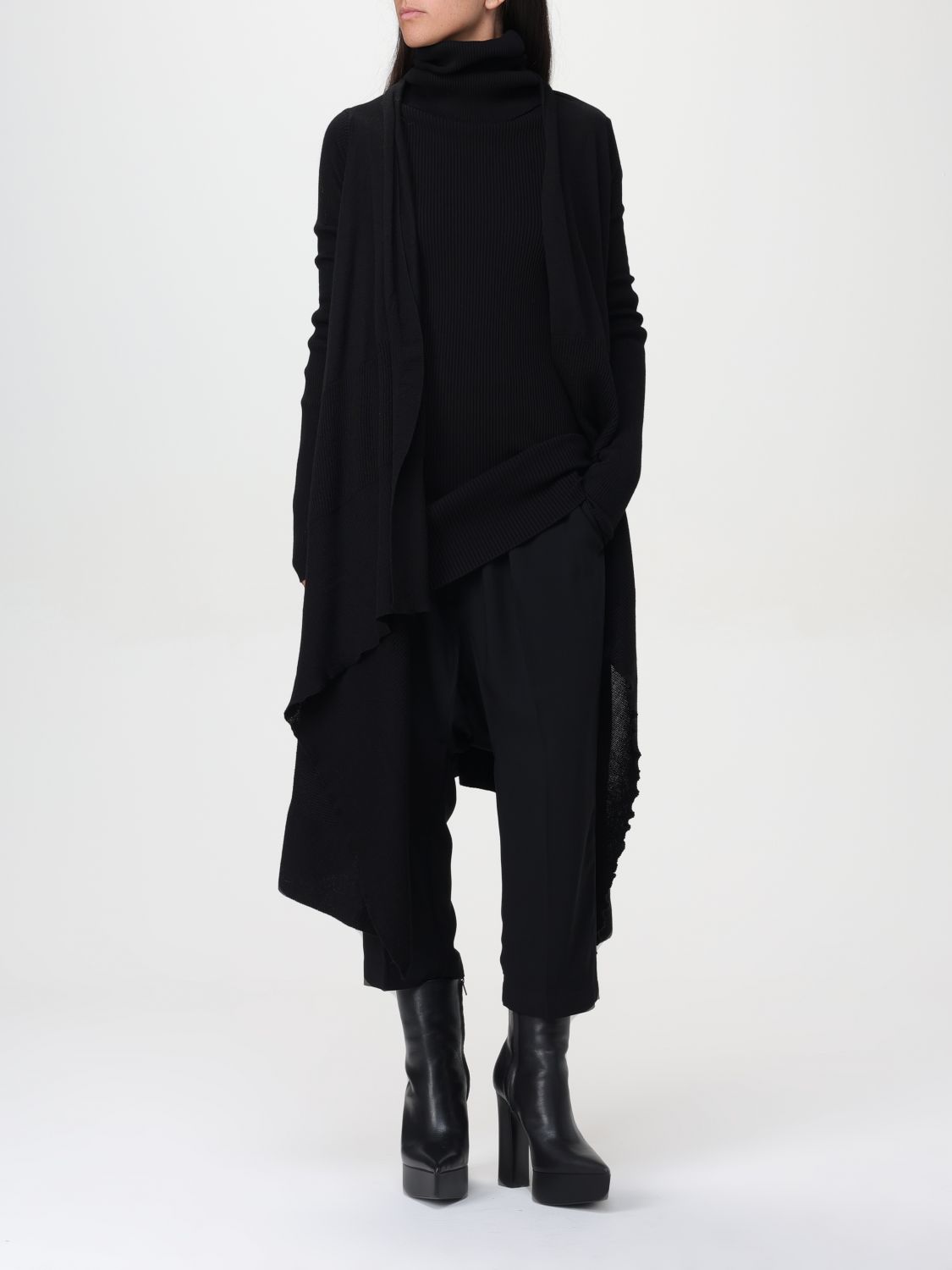 High-neck jumper - Black