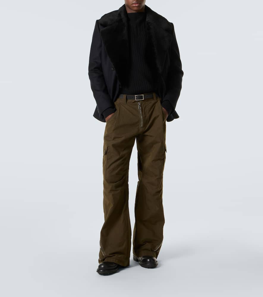 Zip-up cargo pants