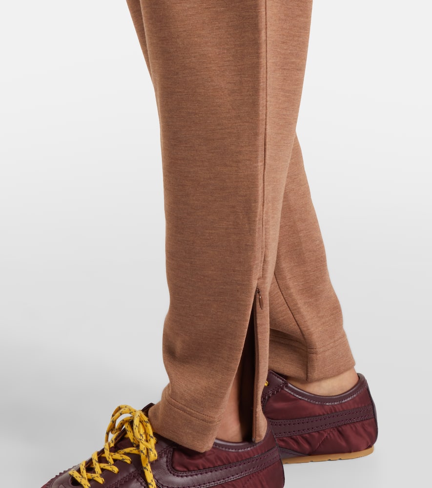The Slim Zip 29.5 sweatpants
