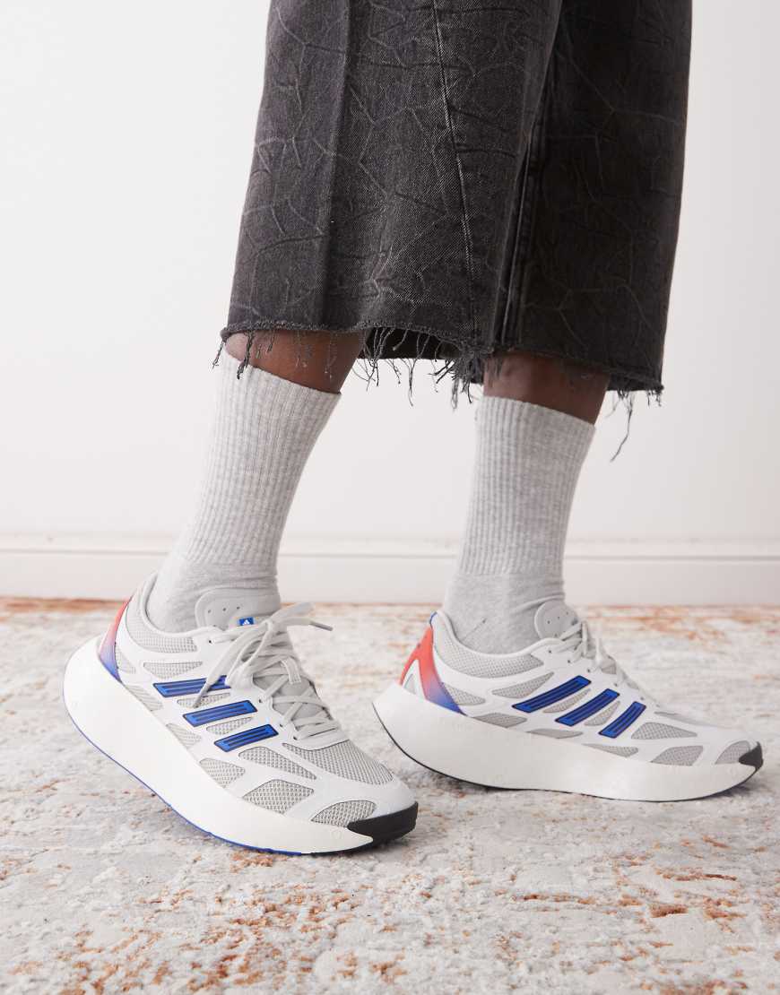 Adidas Adizero Aruku trainers in white and blue