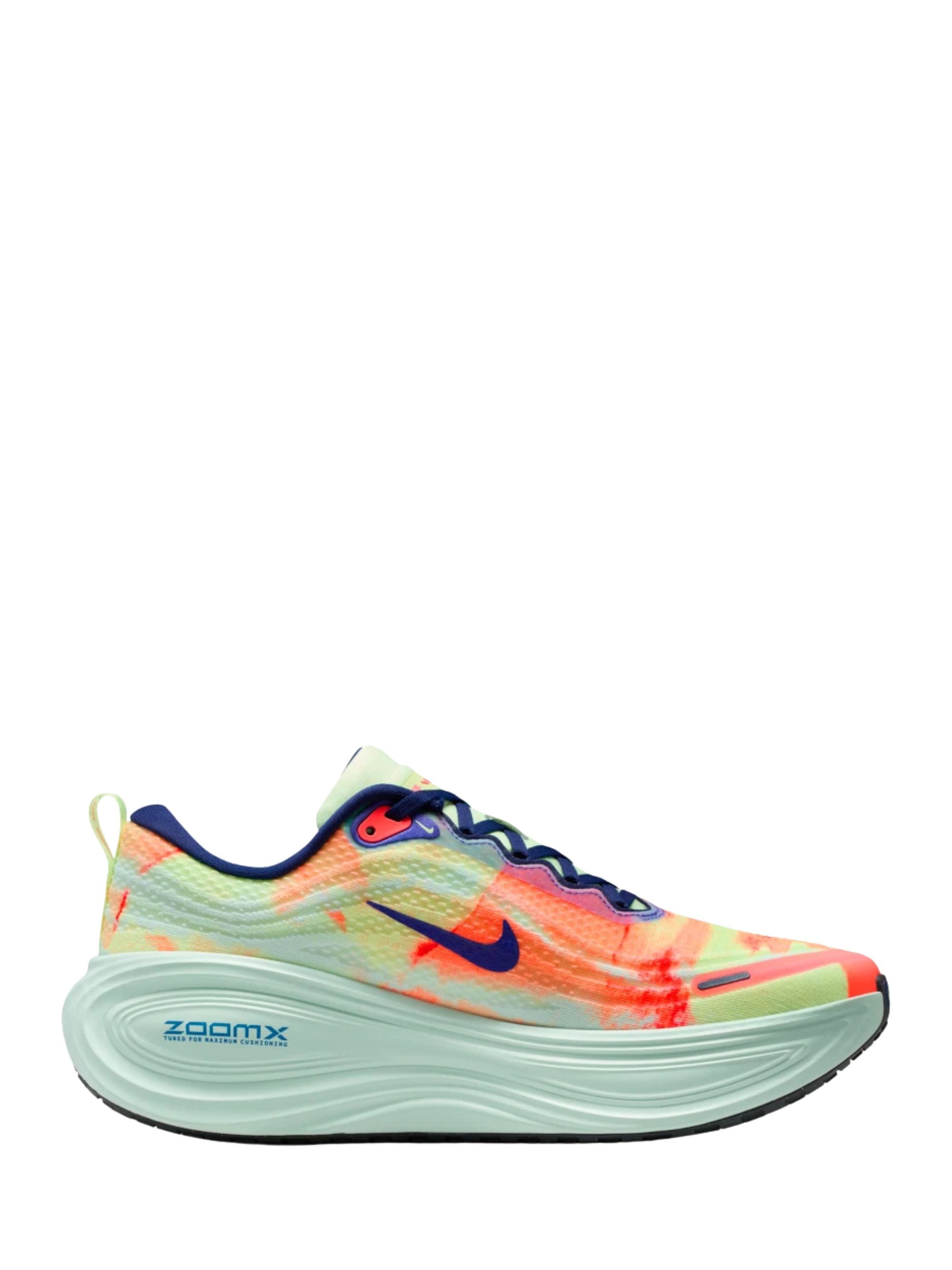 Vomero Plus Sneaker