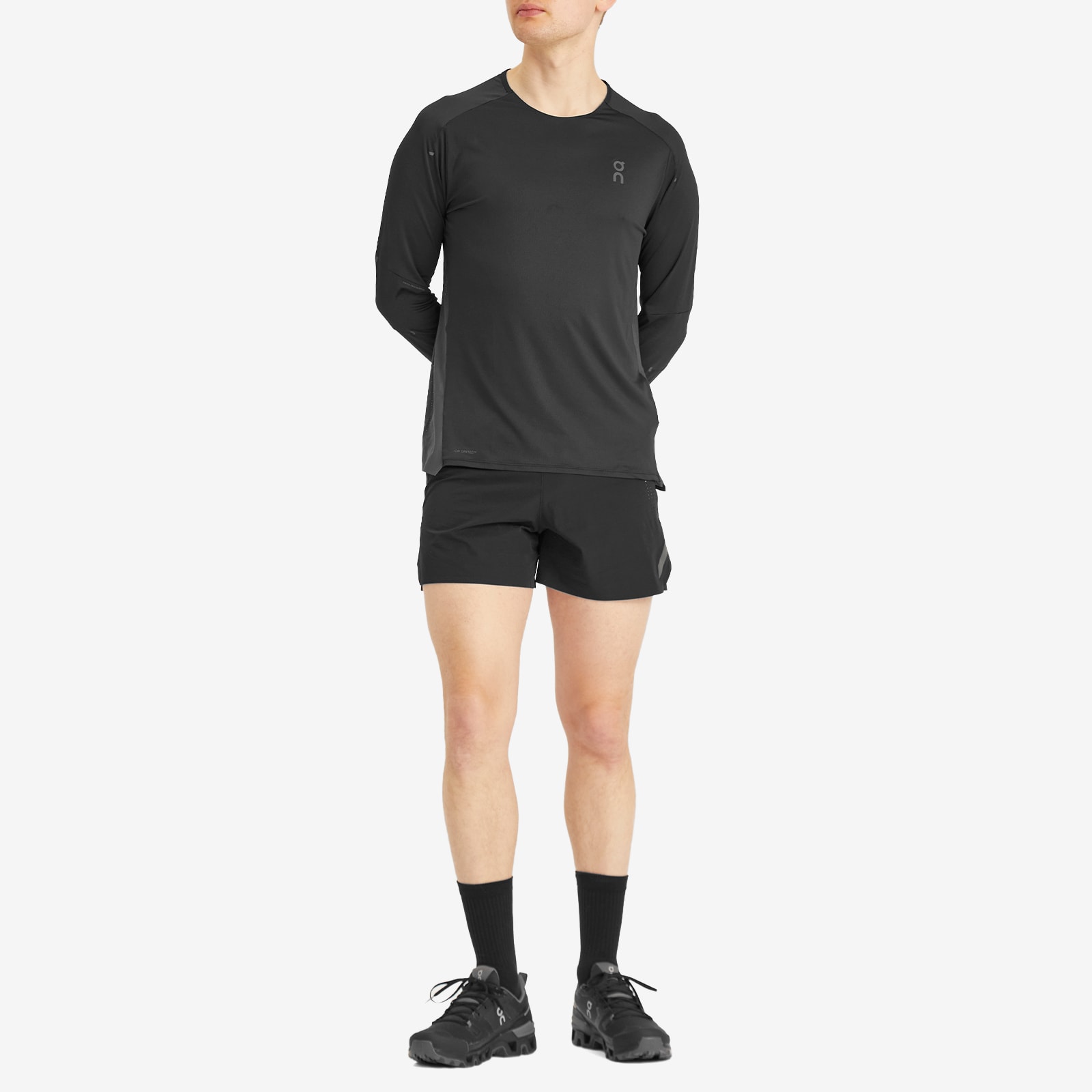 ON Men's Performance Lg T-Shirt in Black/Eclipse