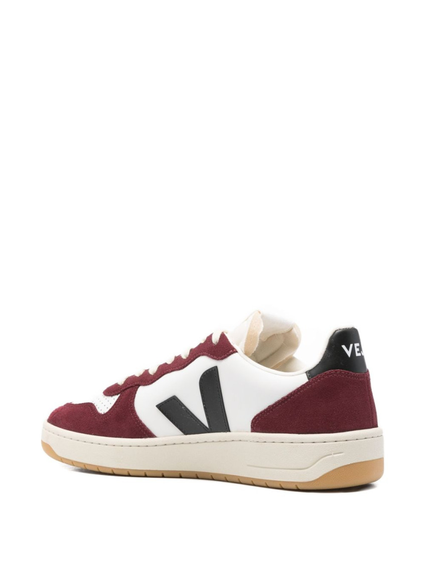 Sneakers Woman color Amaranth