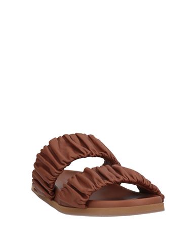 Woman Sandals Brown