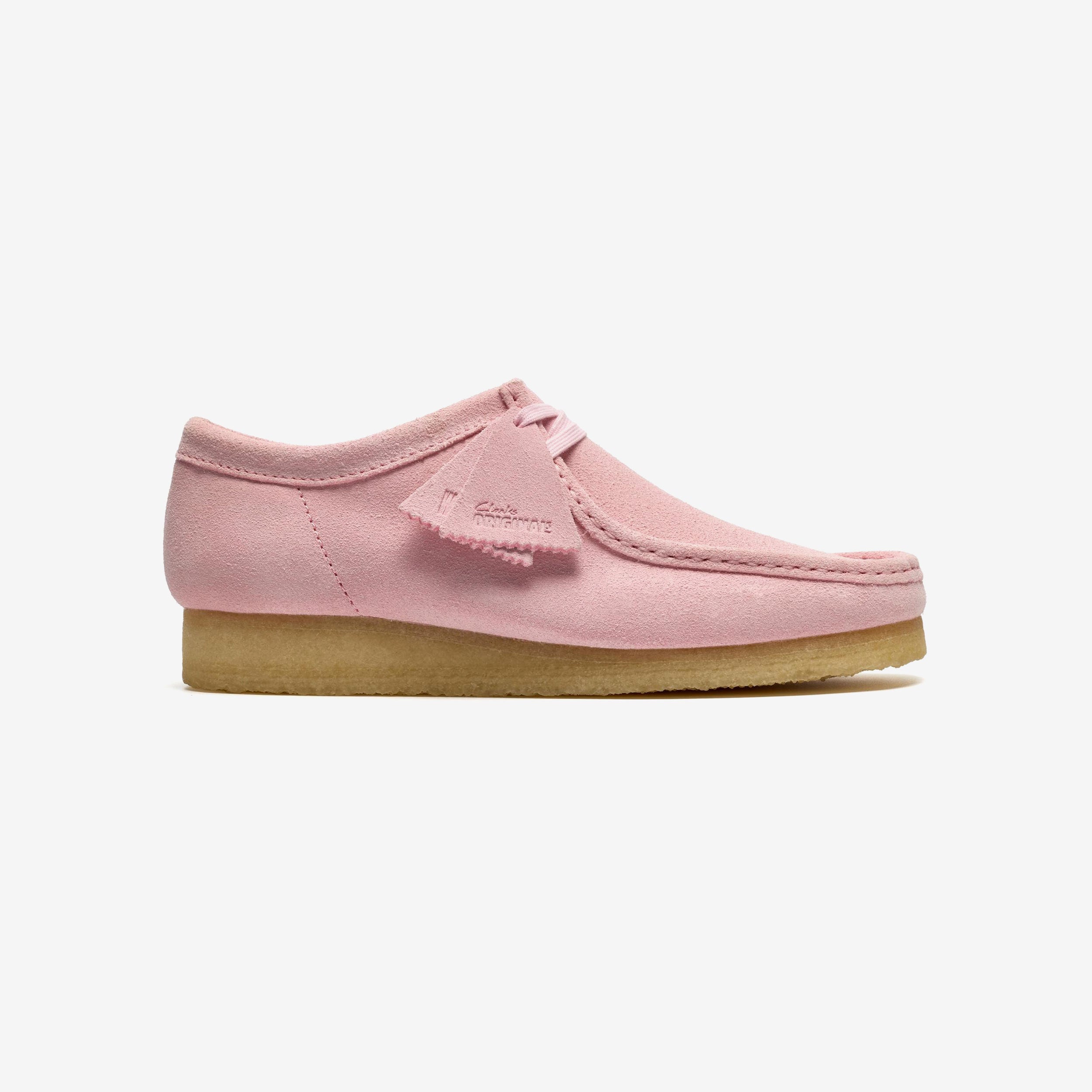 Clarks Wallabee - Light Pink Suede - unisex