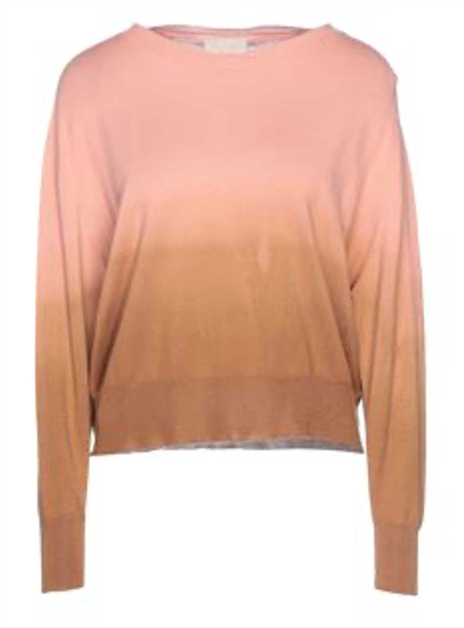 Women's Lightweight Knitted Sweater In Salmon Pink