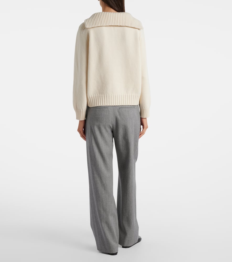 Wool and cashmere sweater