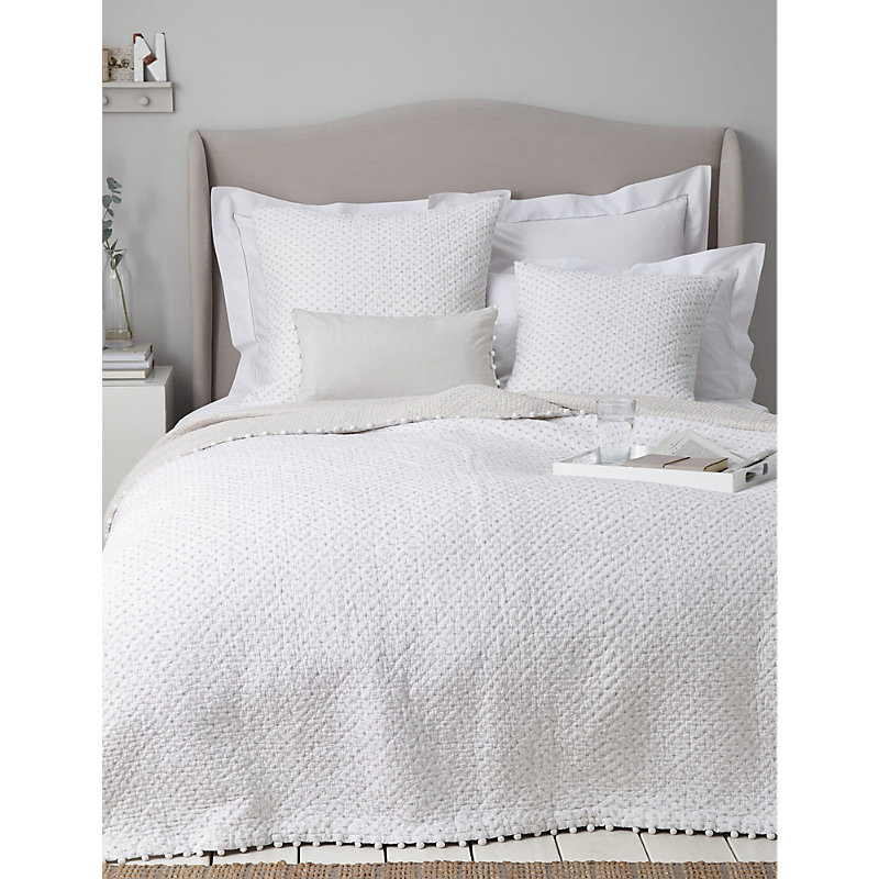White/grey Brittany Quilts Double Pom-pom Embellished Cotton Bed Throw