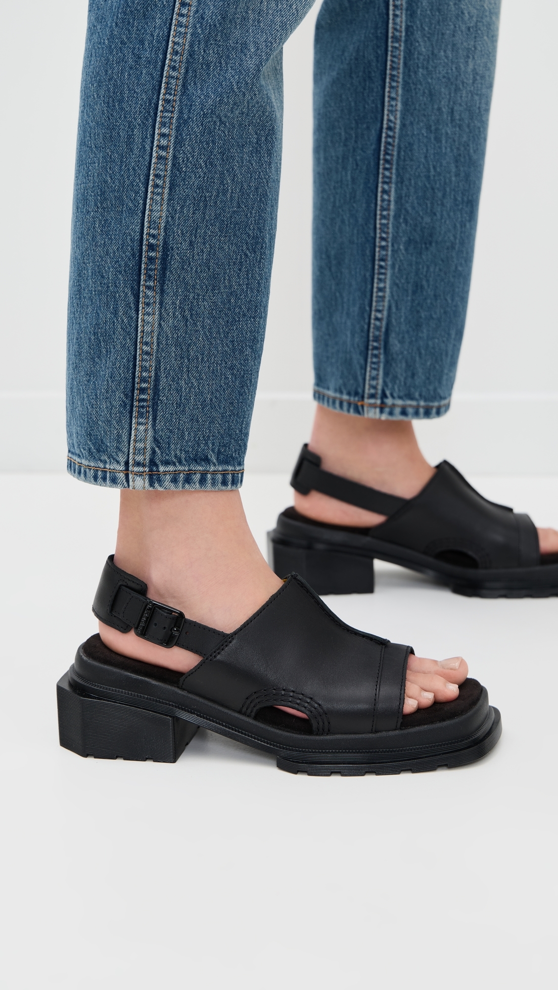 Dr. Martens Maybole Open Toe Black Wanama Sandals Black