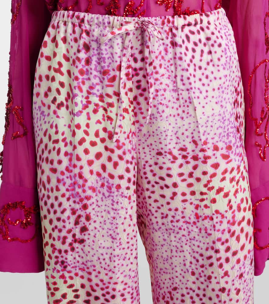 Wide-leg pants