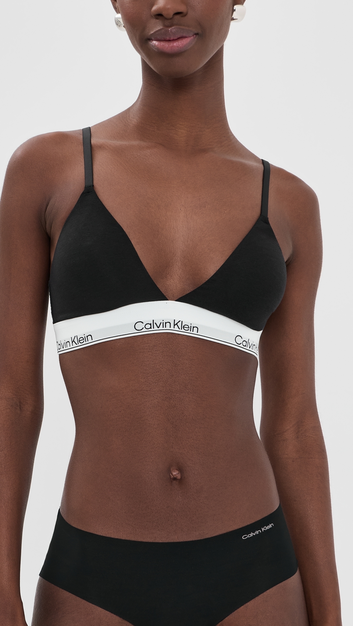 Icon Cotton Lightly Lined Triangle Black
