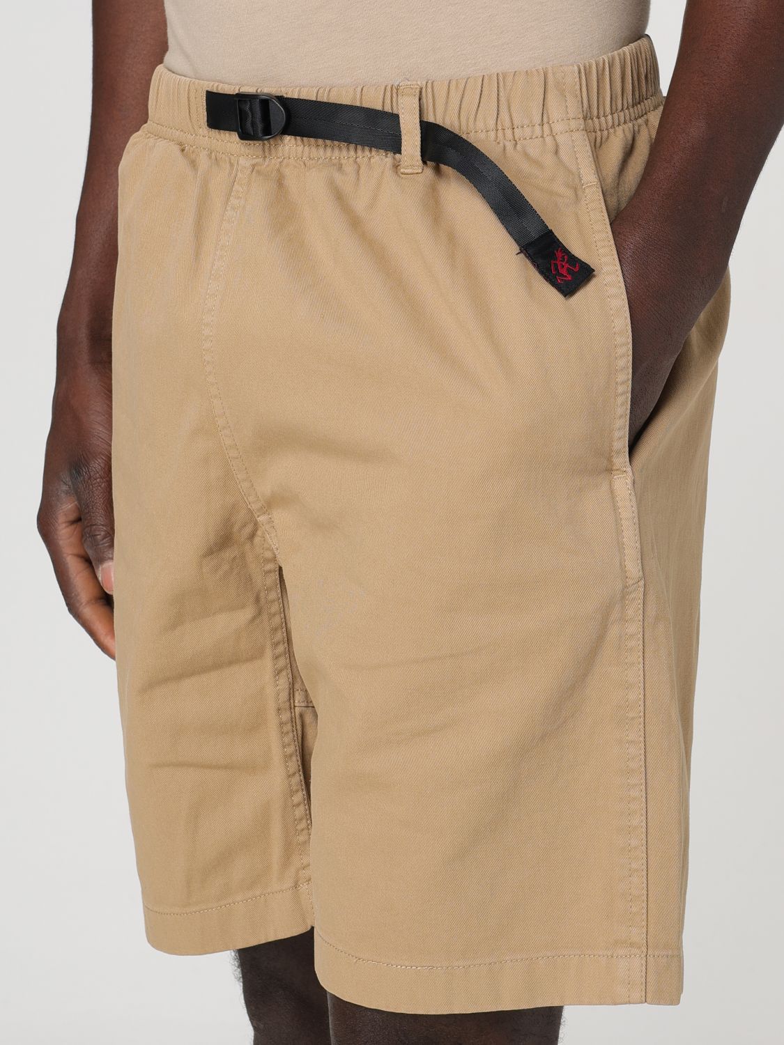 Short Men color Beige