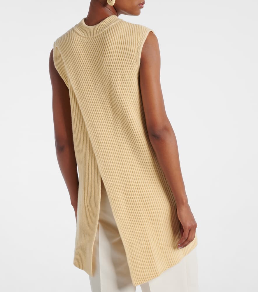 Oversized ribbed-knit wool vest