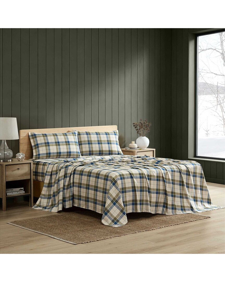 Vintage Trunk Plaid Sheet Set