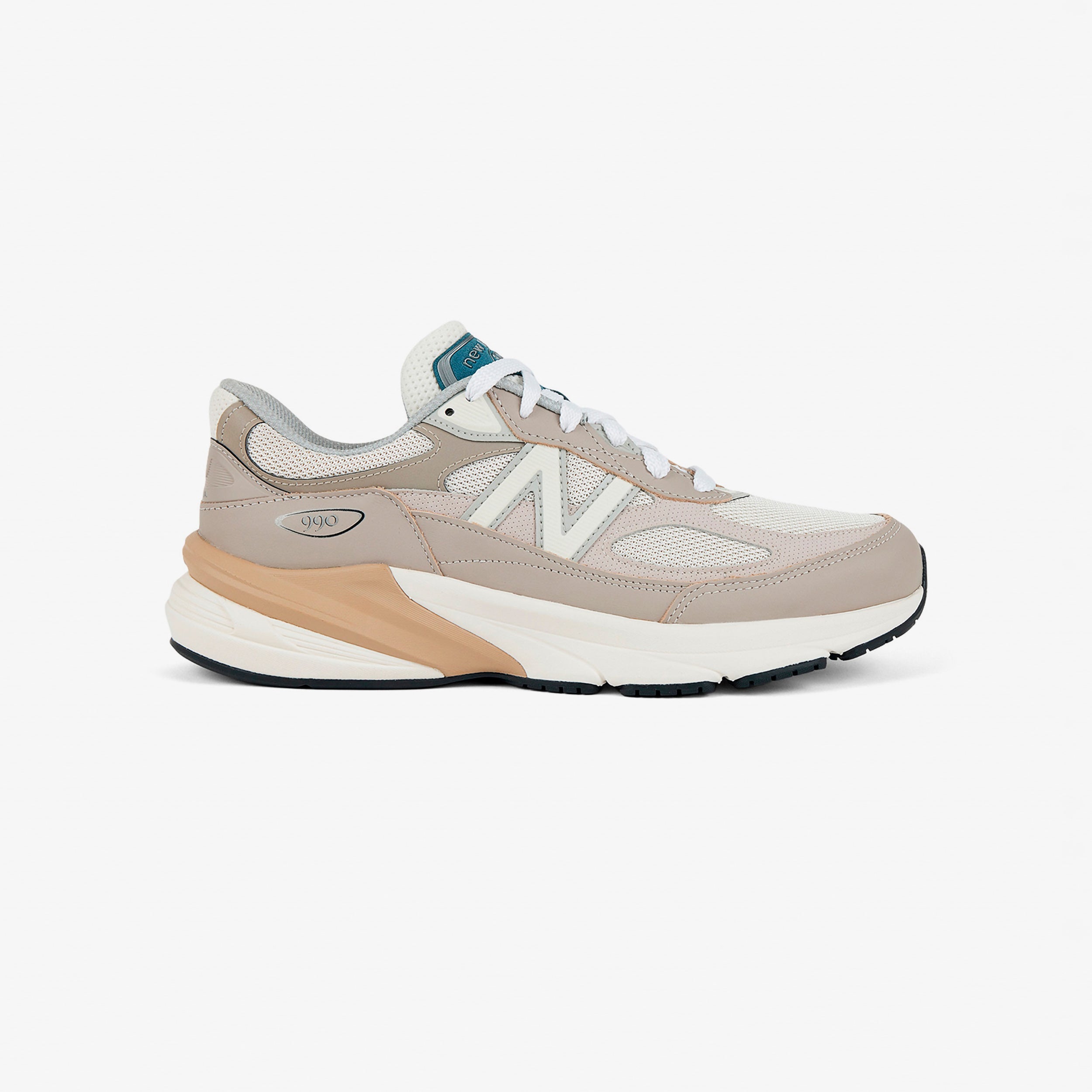 New Balance 990v6 - LIGHT MUSHROOM - unisex