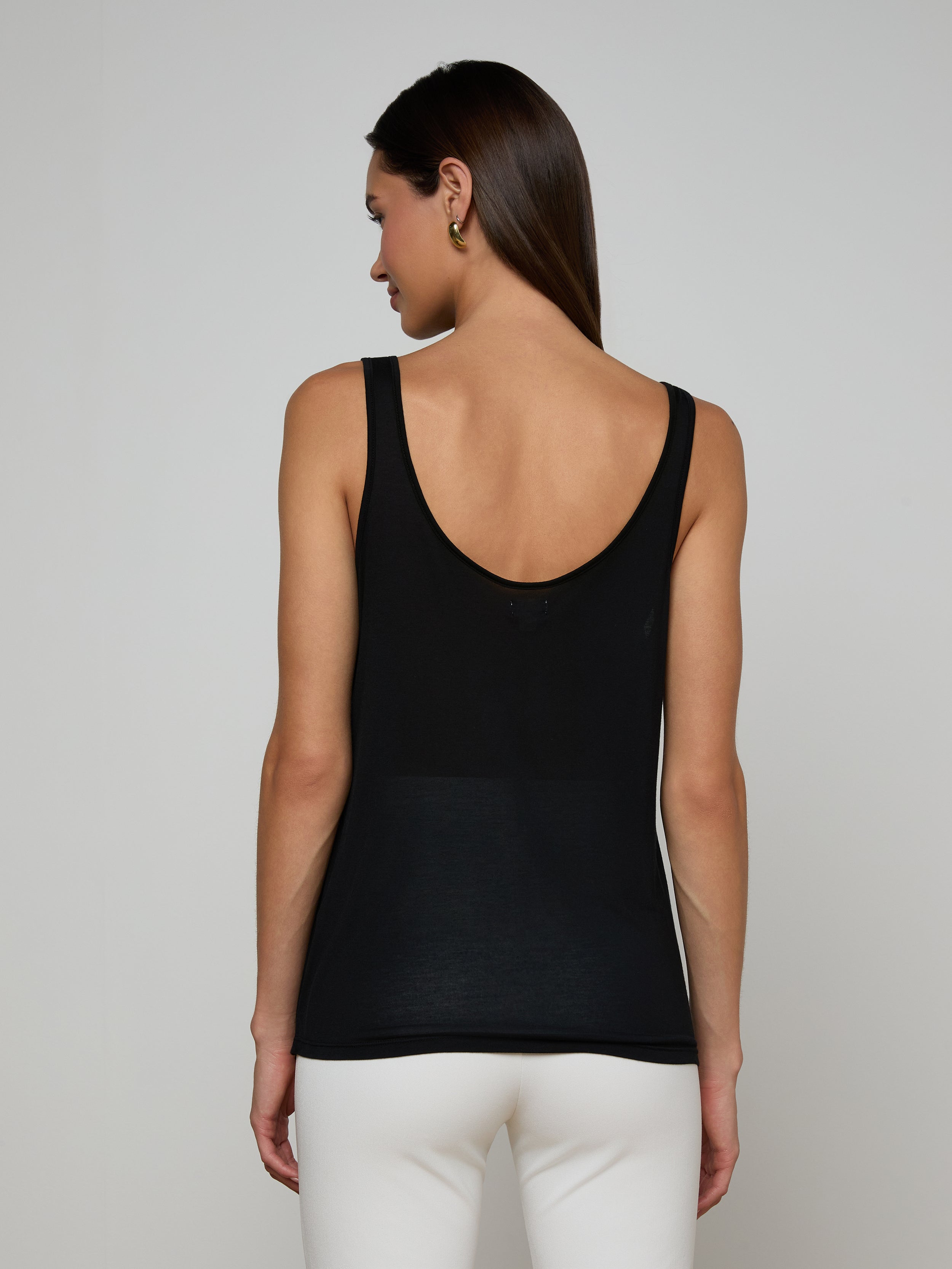 Celia Scoopneck Tank Top In Black