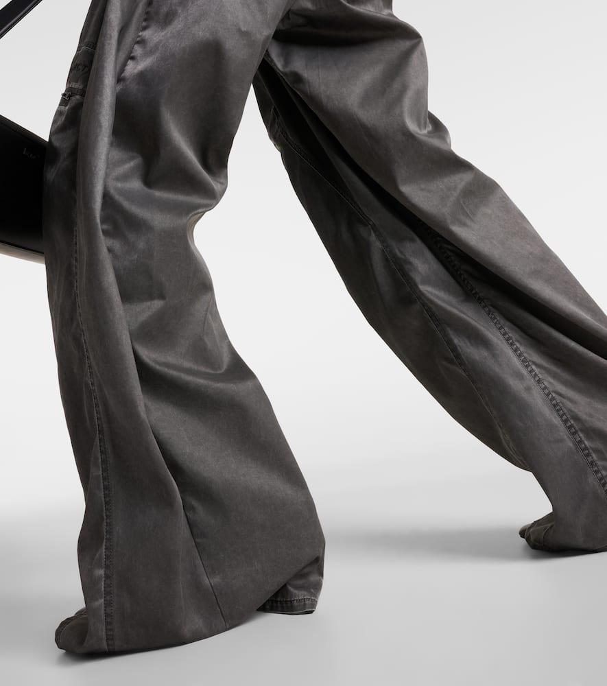 Faded cargo jeans