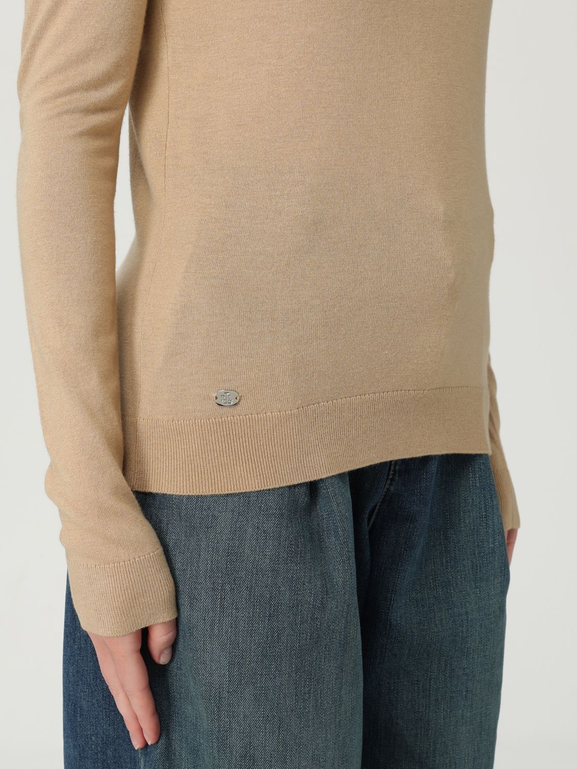 Sweater Woman color Beige