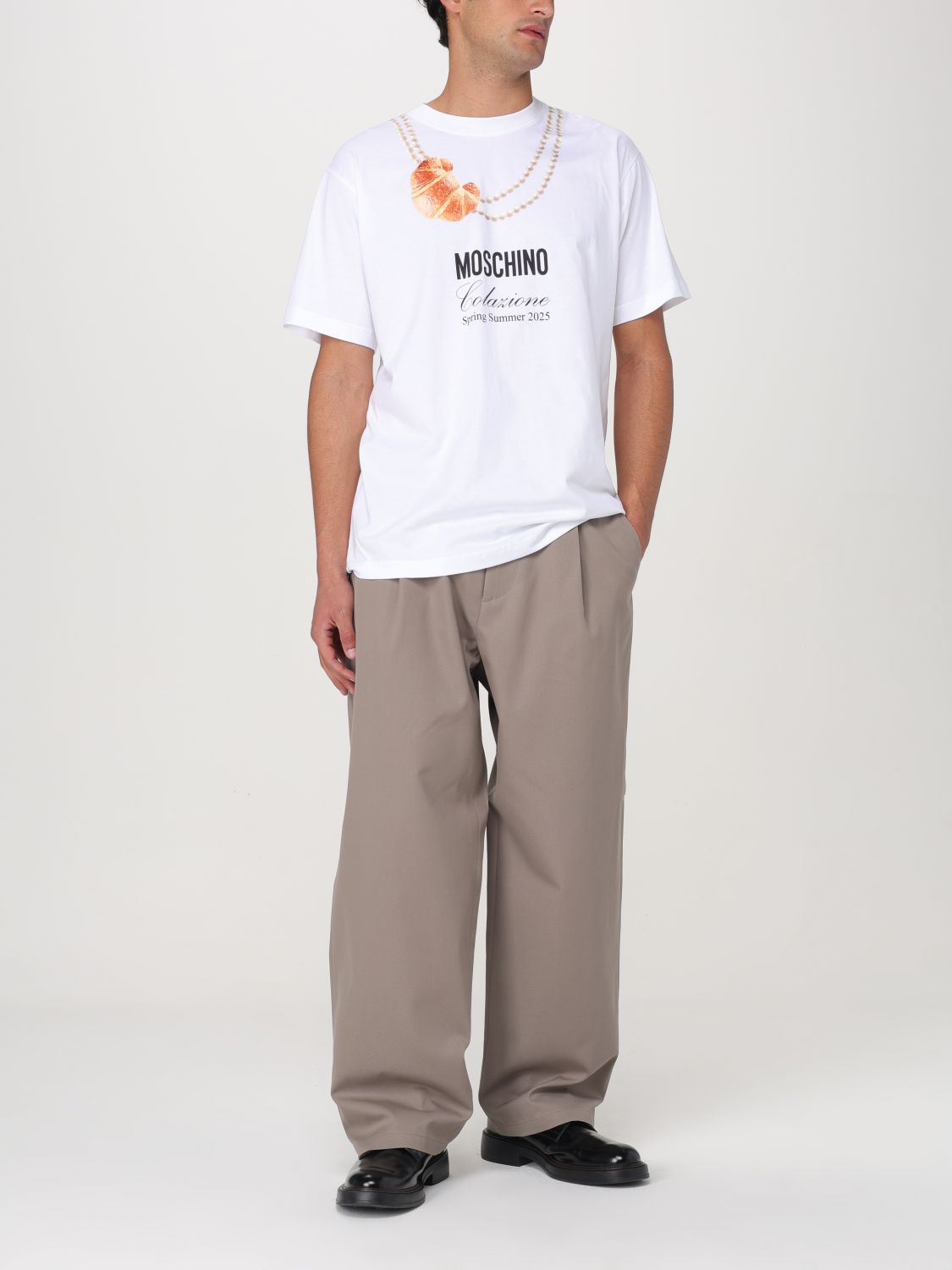 T-Shirt Men color Black