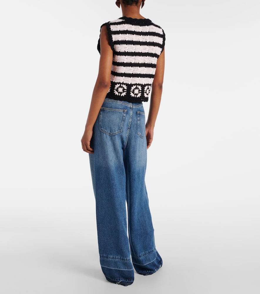 Pleated wide-leg jeans
