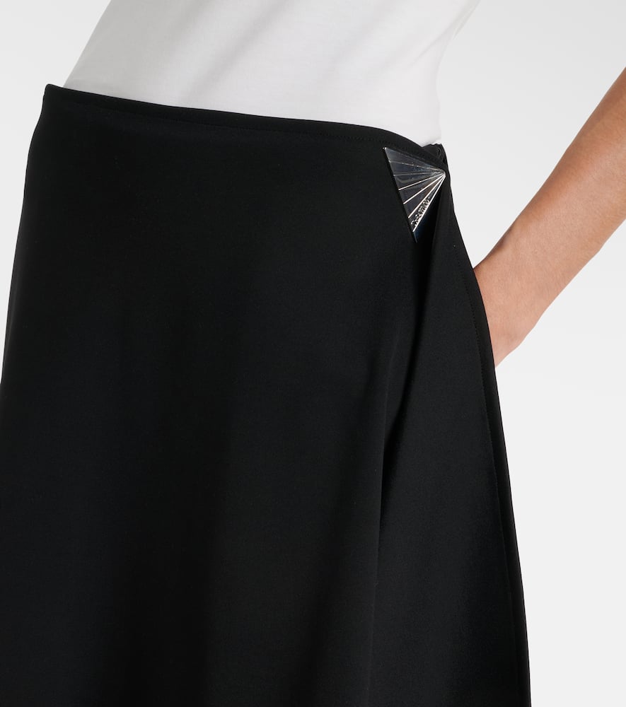 Draped slim pants
