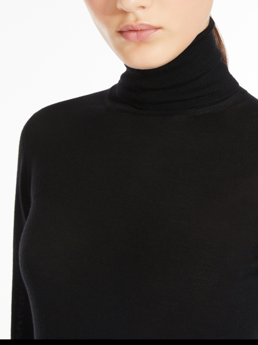 Black High-neck Sweater