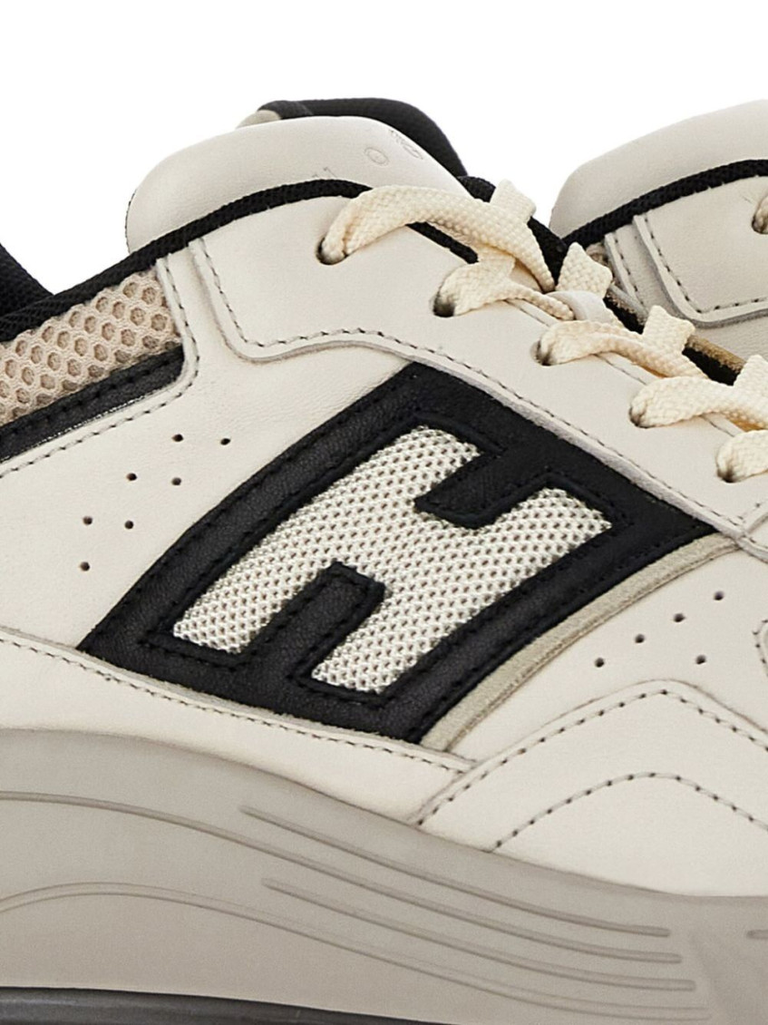 Hyperlight Low-top Sneakers