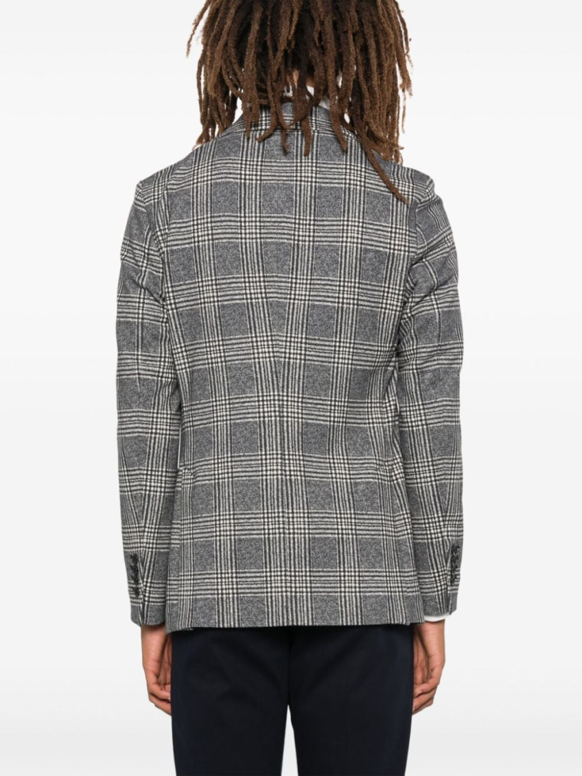 Check Patter Buttoned Blazer