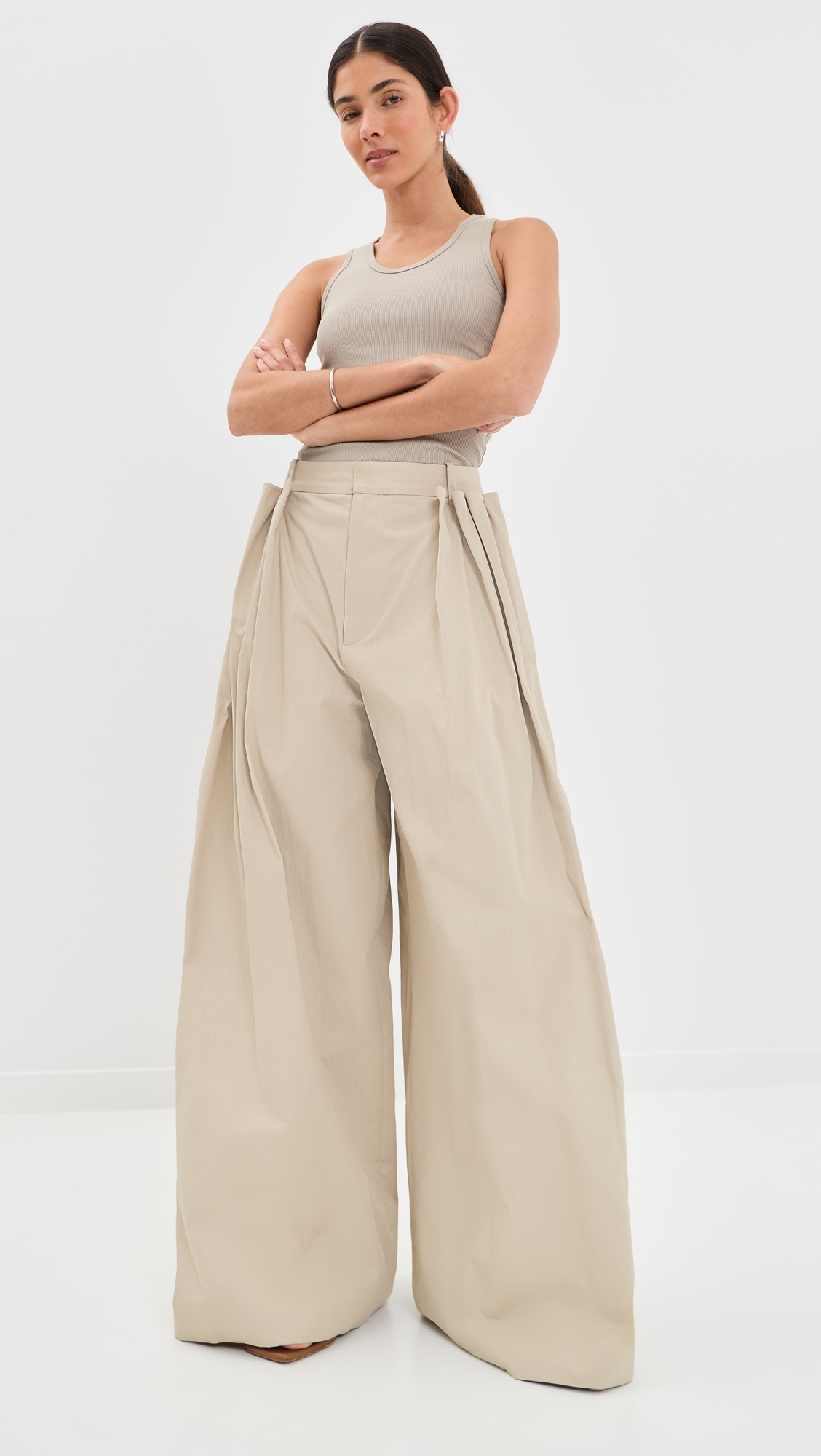 Luxe Twill Tucked Pleated Trousers Taupe