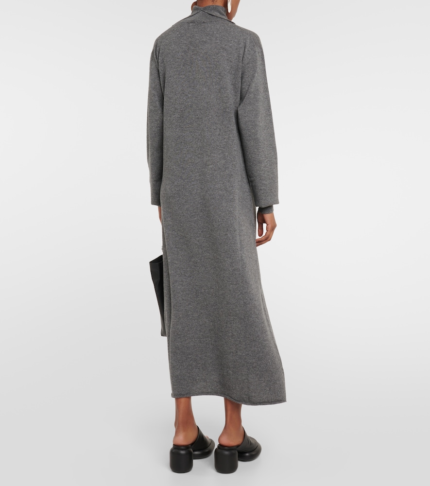 Cashmere turtleneck midi dress