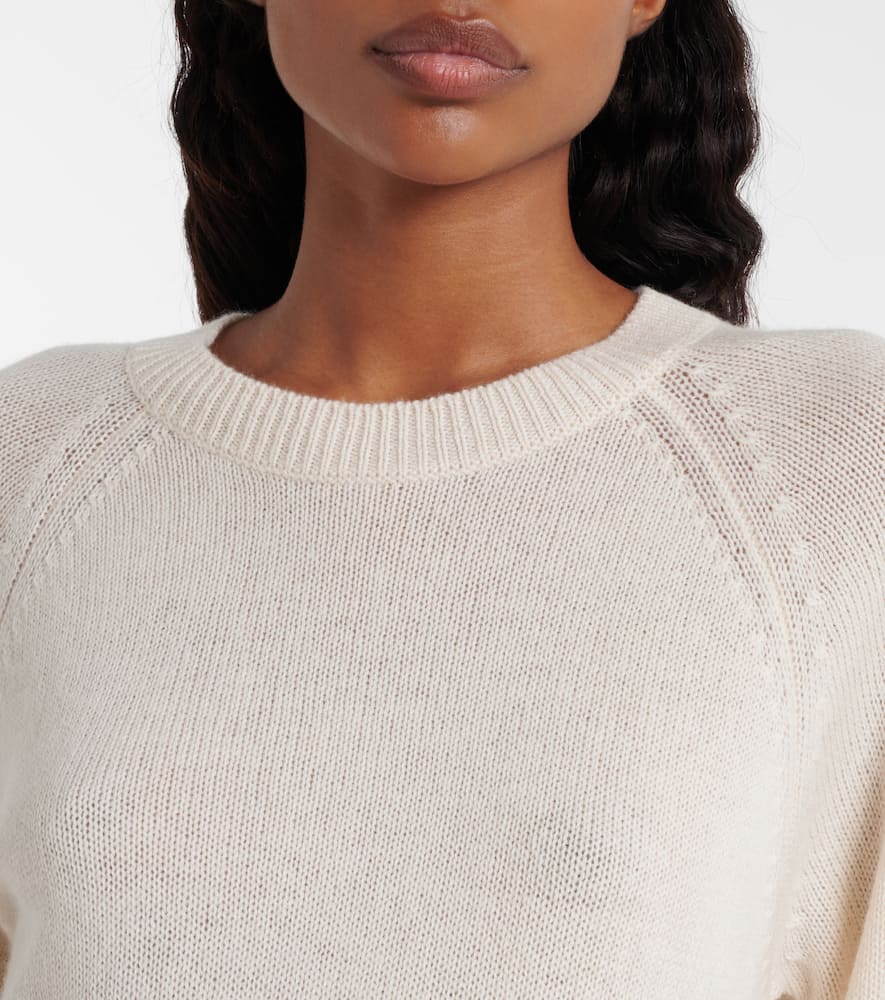 Wool and cashmere sweater