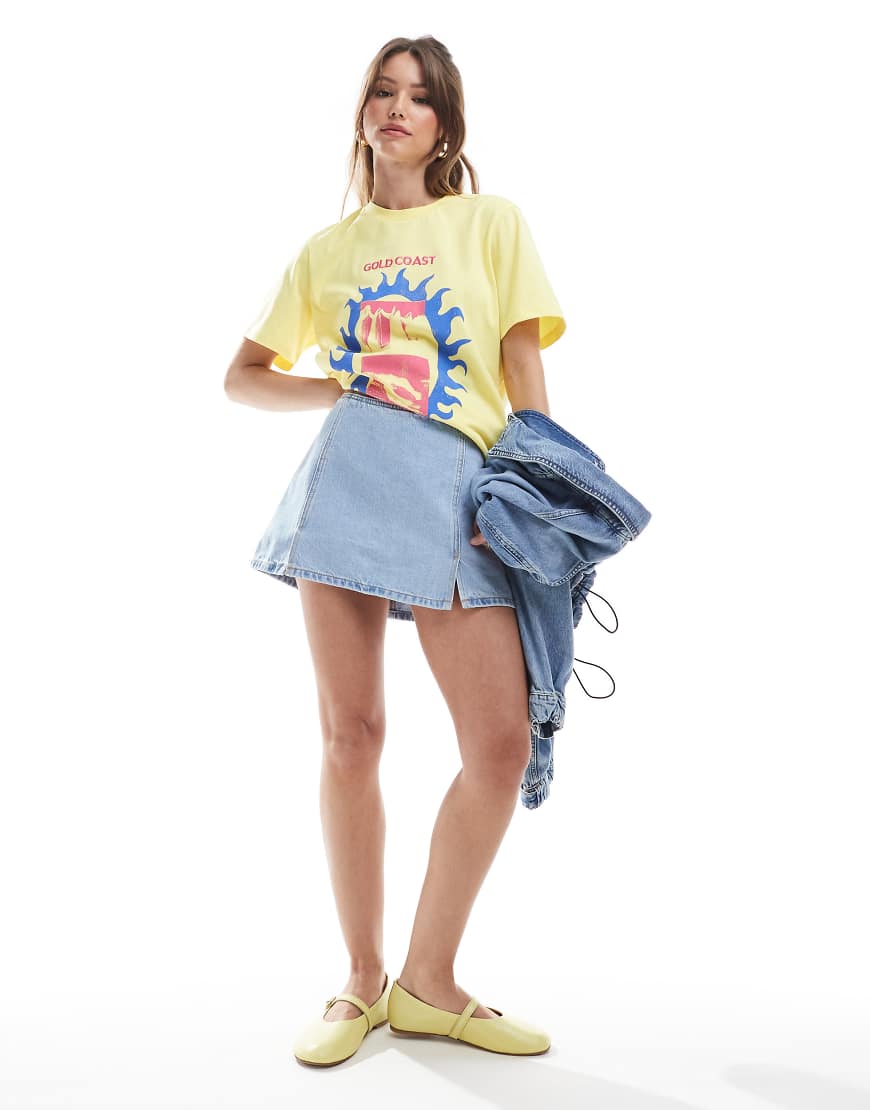 Mini skort with slits in blue denim