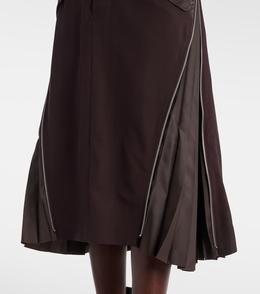 Pleated midi skirt