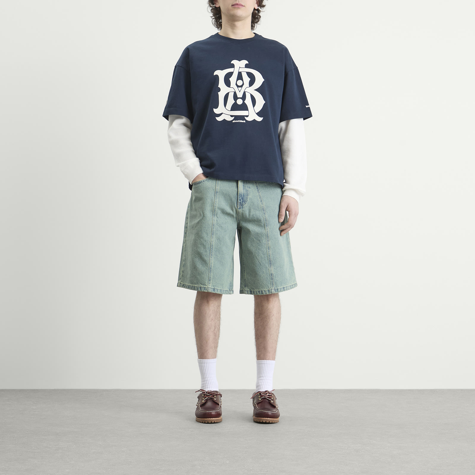Men's Varsity T-Shirt in Navy/Ecru