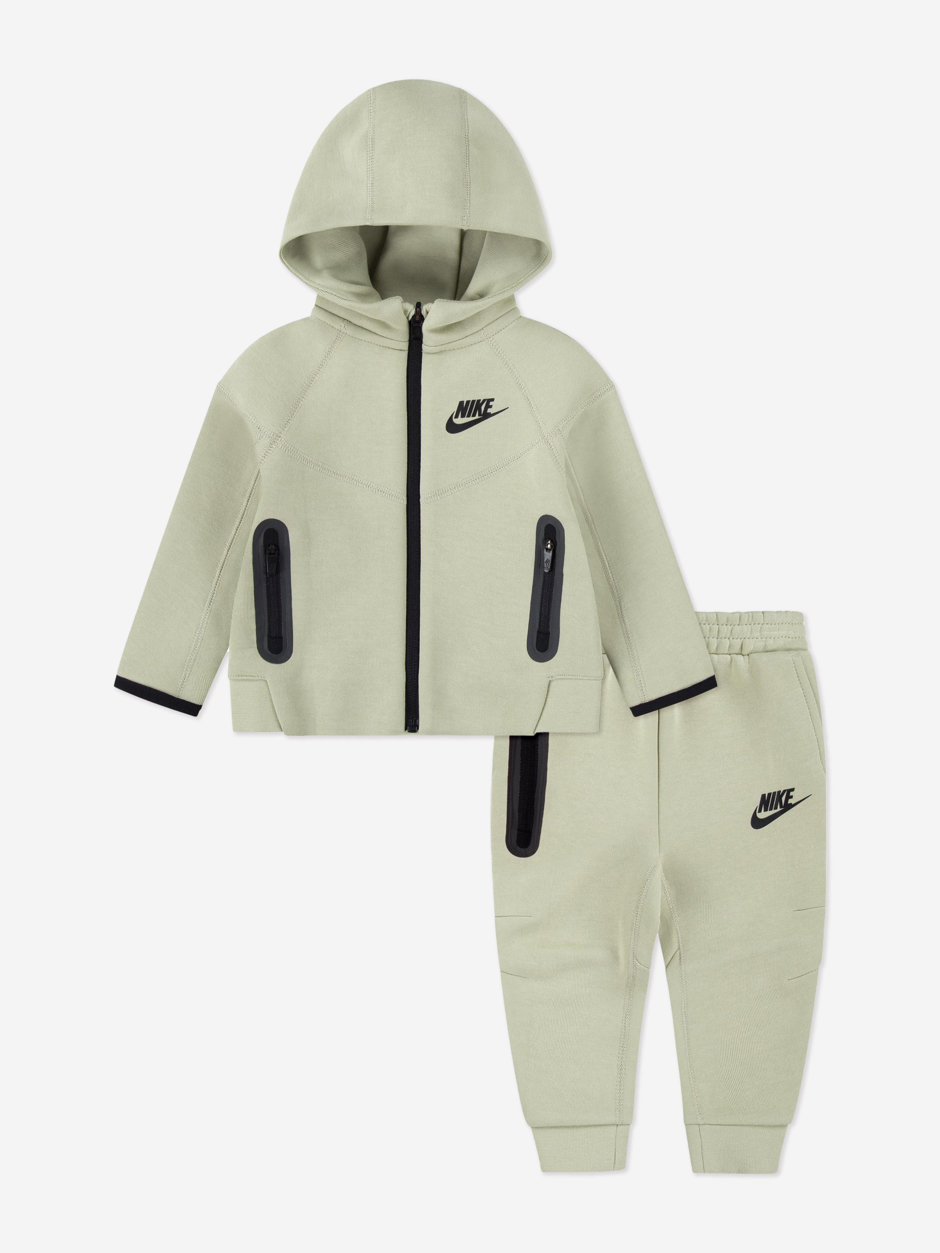 Kids Tech Fleece Hooded Full Zip Tracksuit in Green