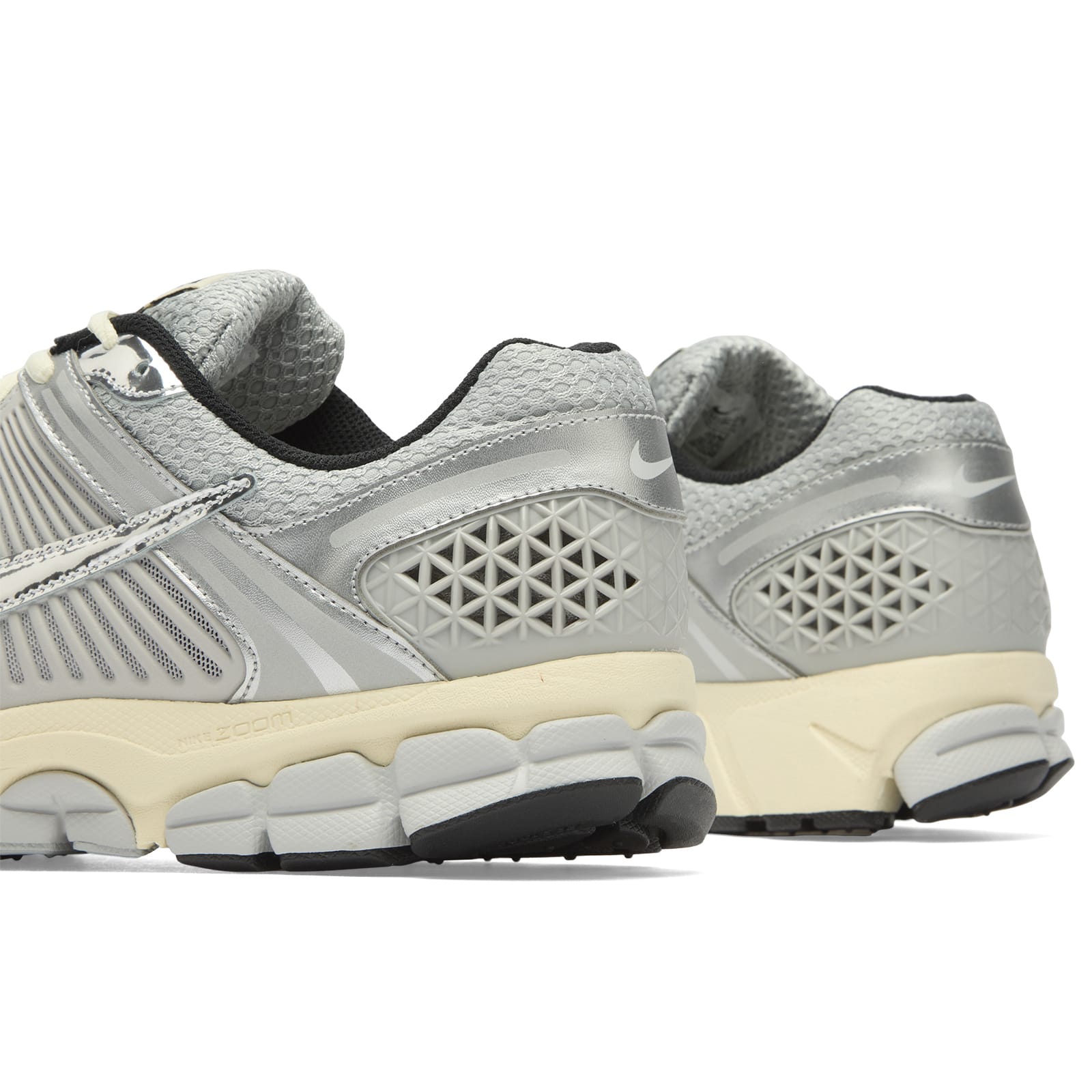 Vomero 5 Chrome Sneaker Grey/Chrome/Silver