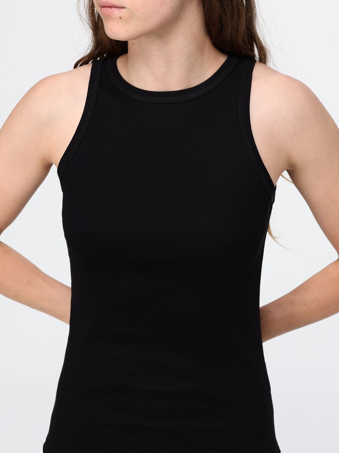 Top Woman color Black