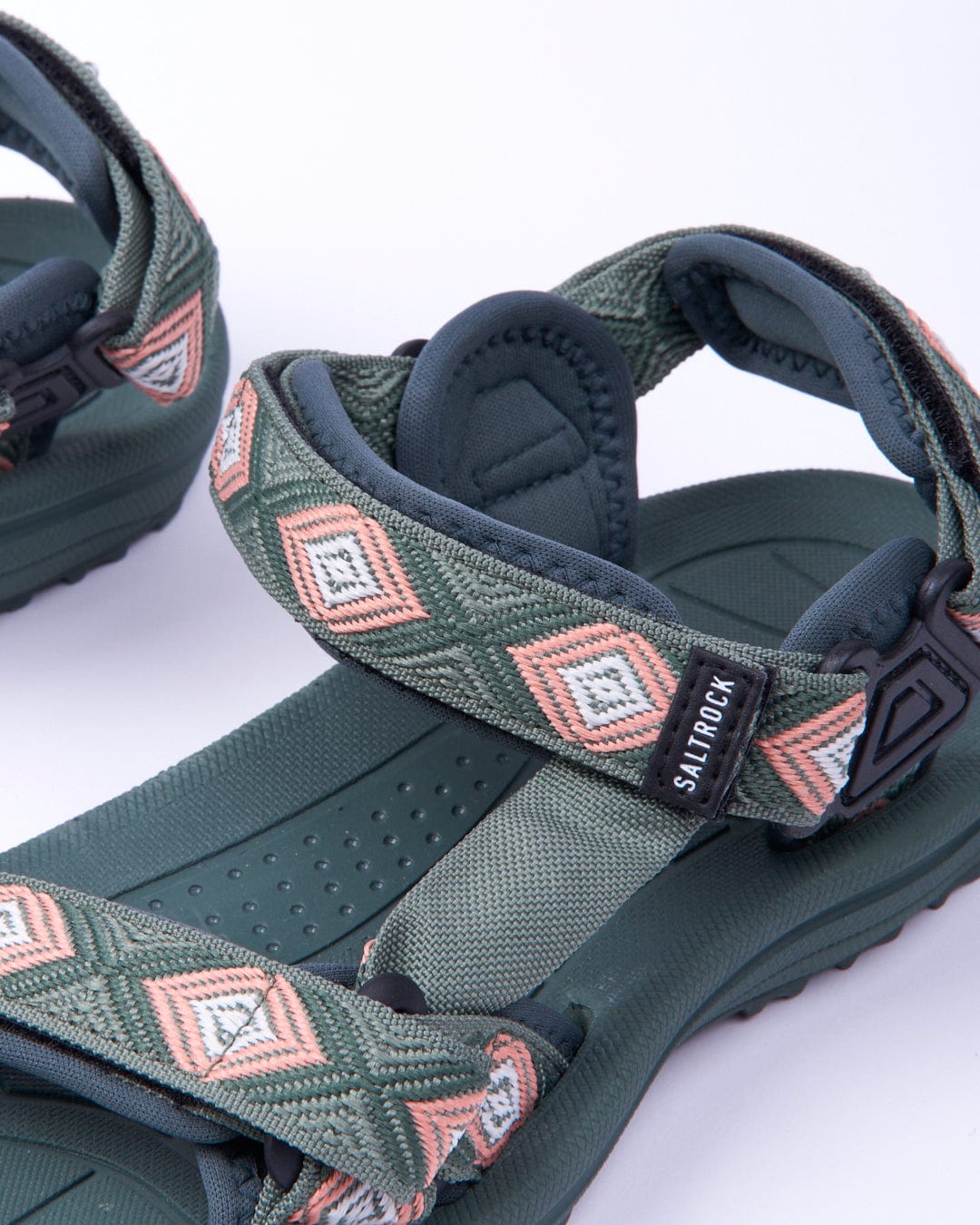 Saltrock Trail Womens Sandals in Green